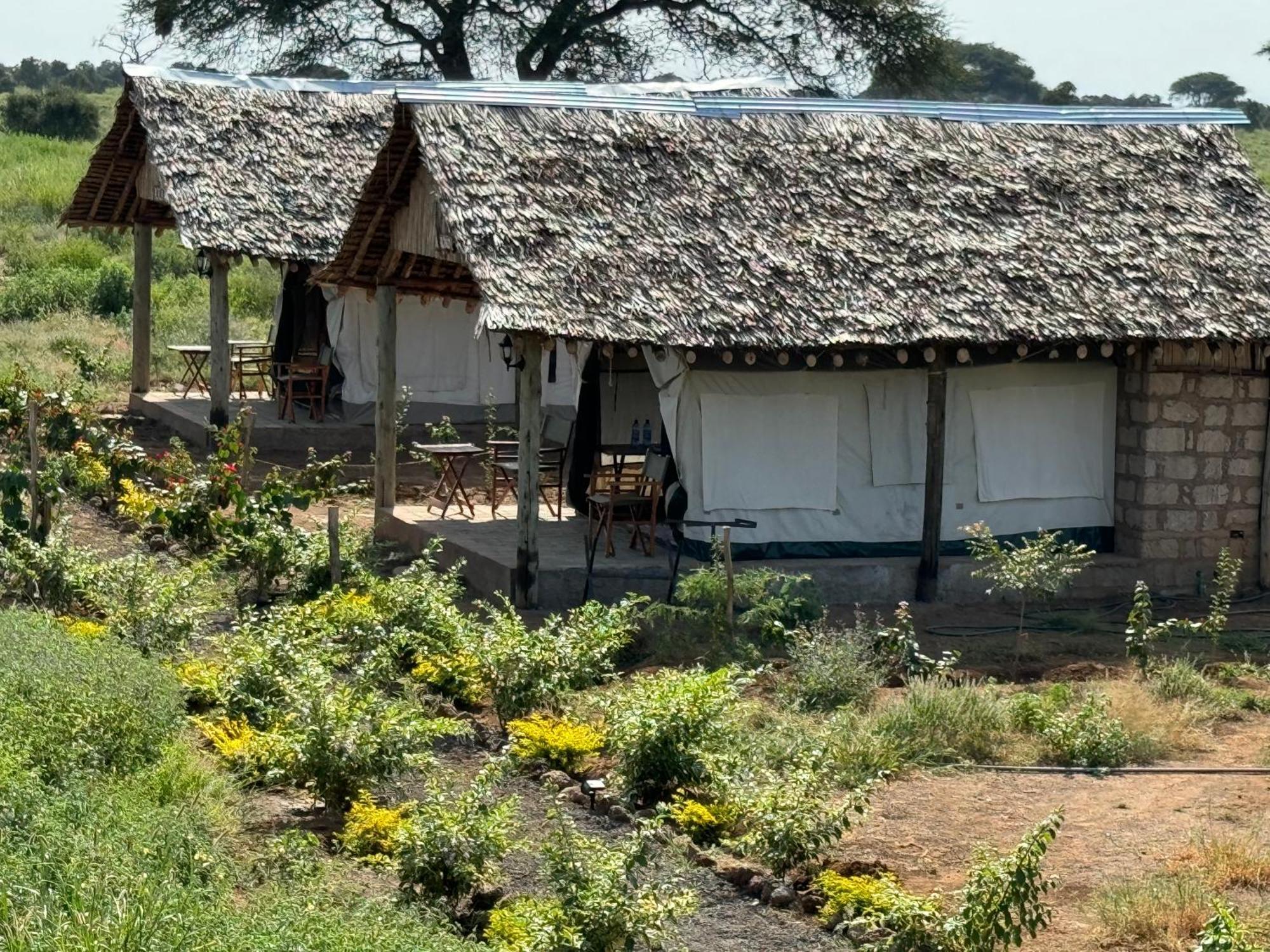 Amboseli Discovery Camp 外观 照片