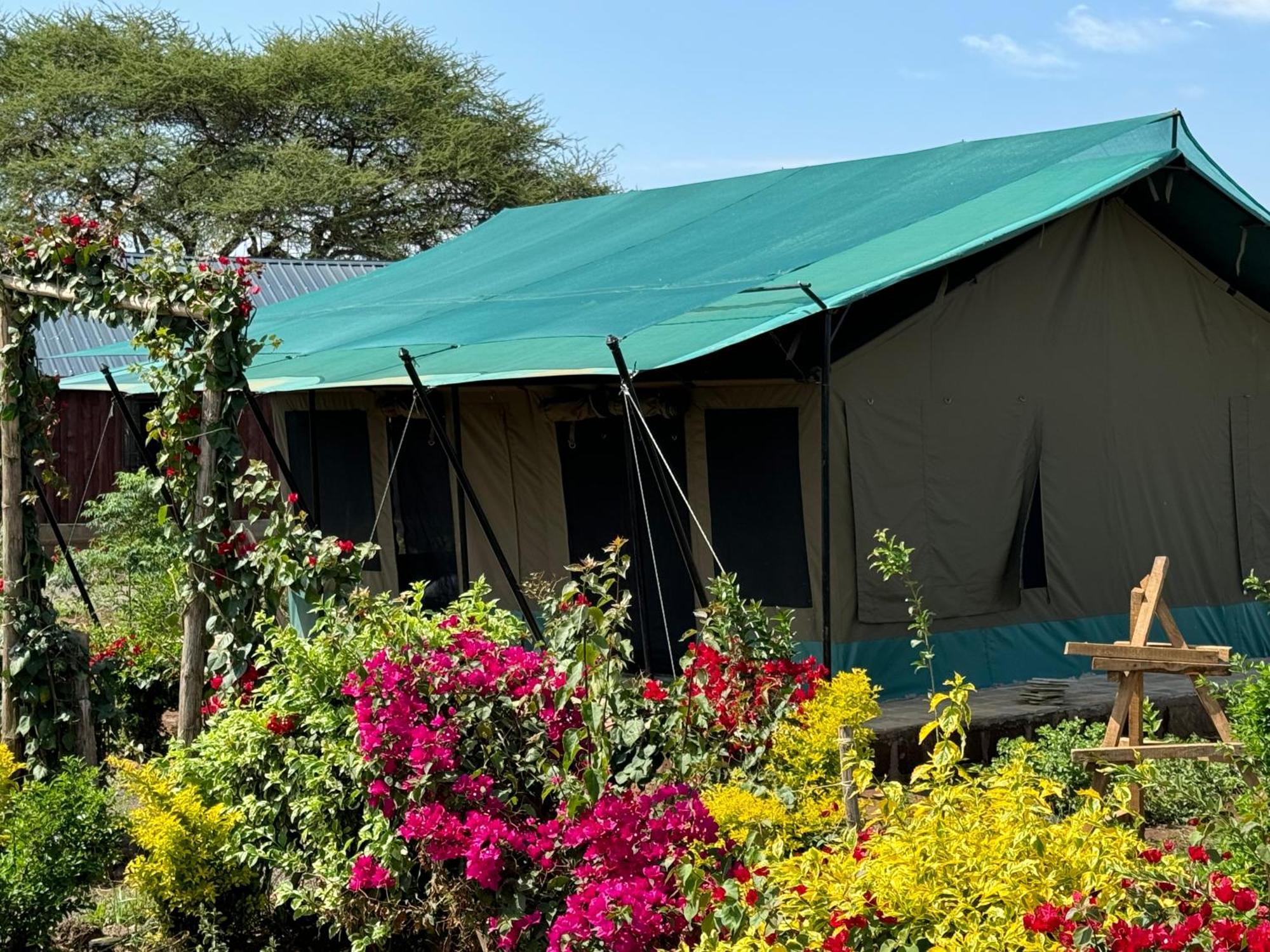 Amboseli Discovery Camp 外观 照片